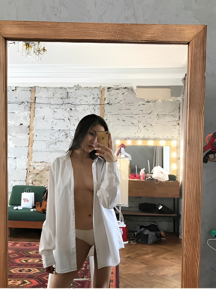 Алиса привлекальеная девушка из Бердска цена от 2500 руб