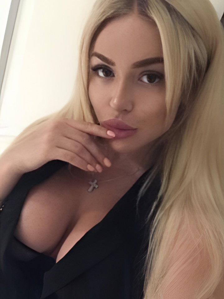 Галина привлекальеная девушка из Бердска цена от 2000 руб