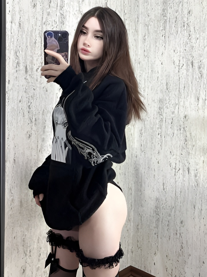 Карина привлекальеная девушка из Бердска цена от 2500 руб