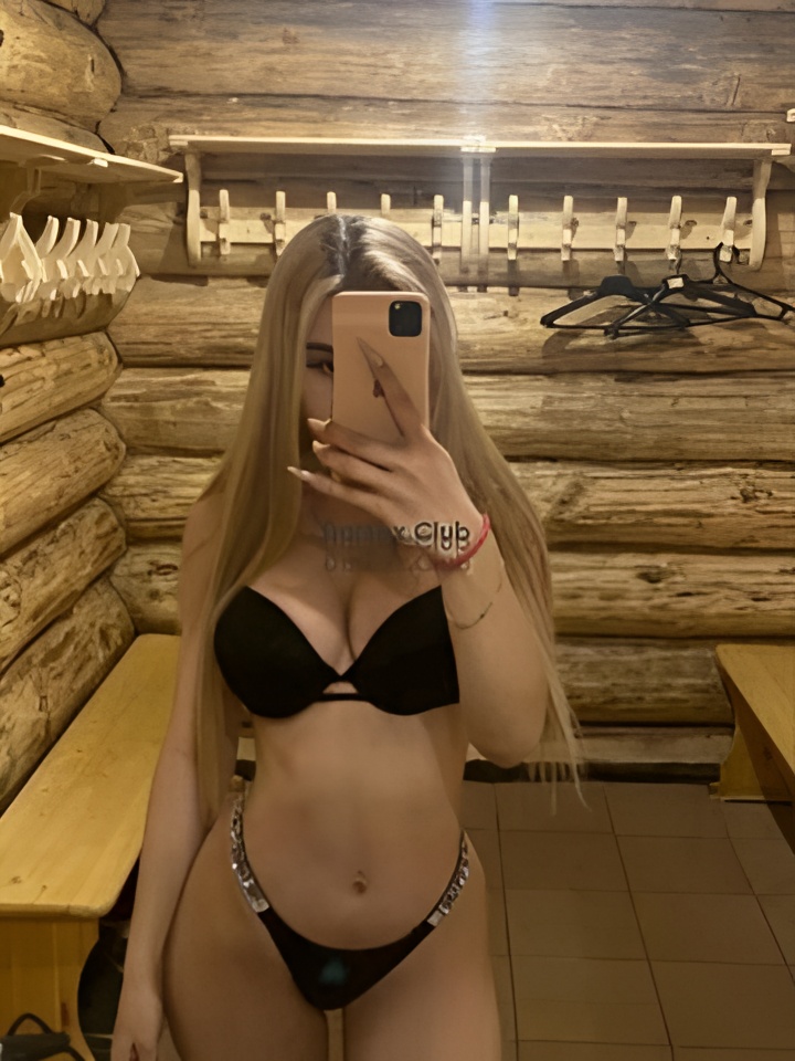 Лейла привлекальеная девушка из Бердска цена от 1500 руб