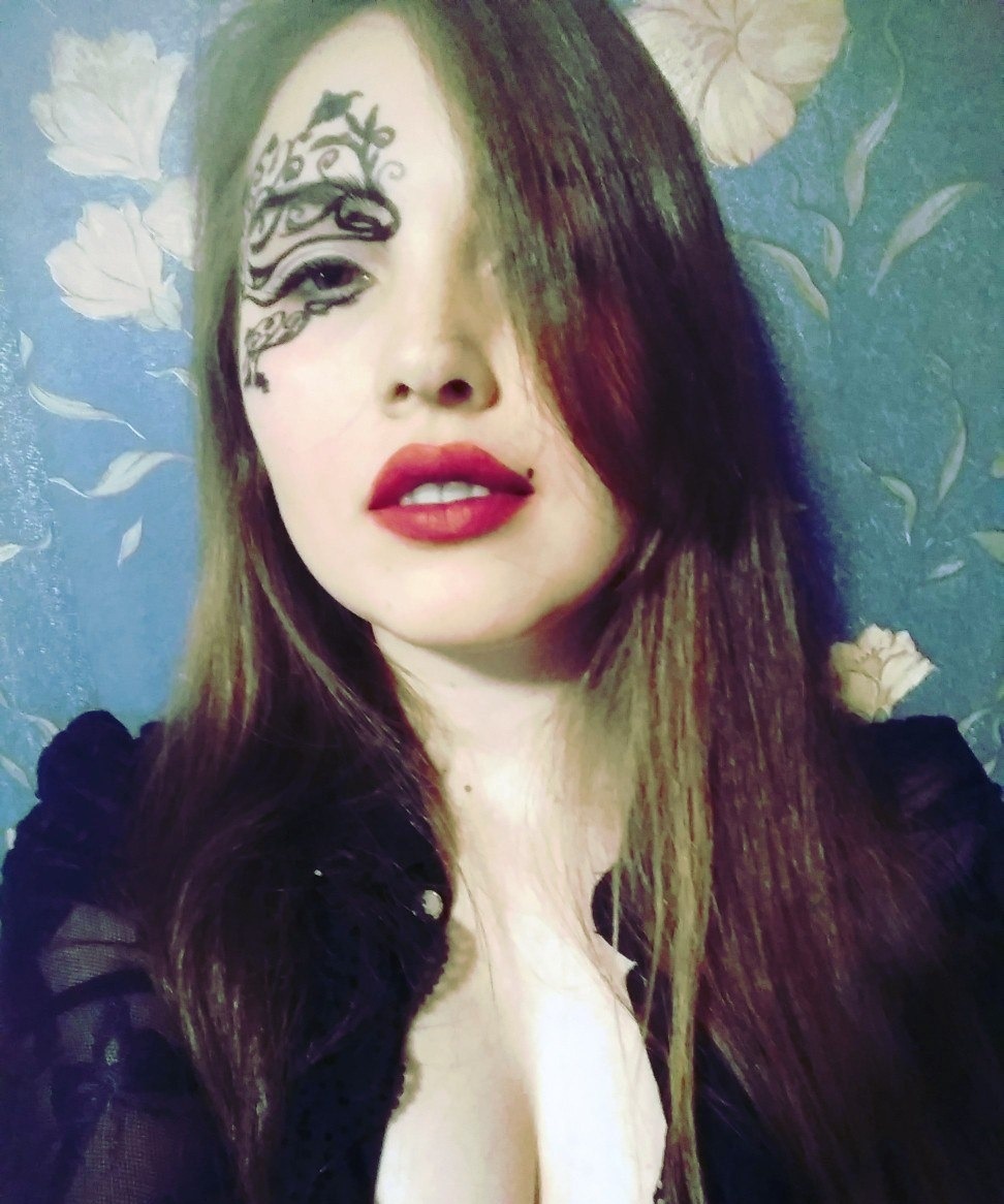 Лизонька привлекальеная девушка из Бердска цена от 3000 руб