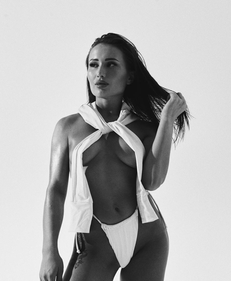 Индивидуалка Алиса, доступна для личного знакомства от 3000 руб