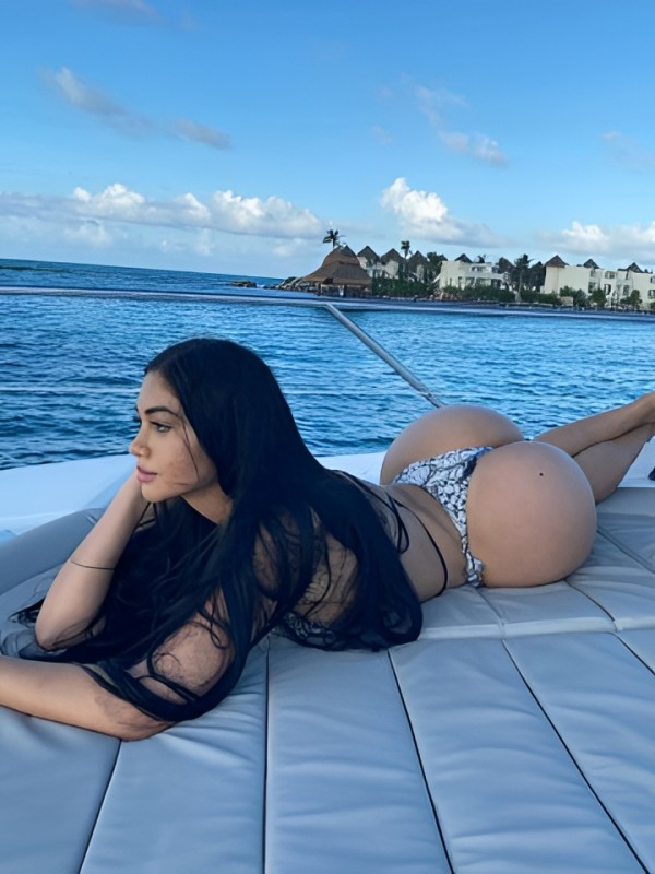 Валентина привлекательная девушка из Бердска цена от 1500 руб