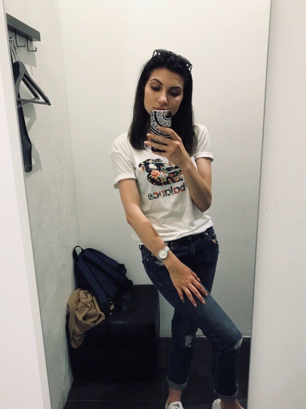 Светка привлекательная девушка из Бердска цена от 3500 руб