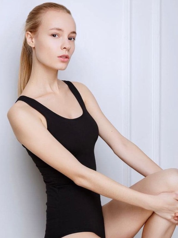 🎥 Тина привлекательная девушка из Бердска цена от 4000 руб