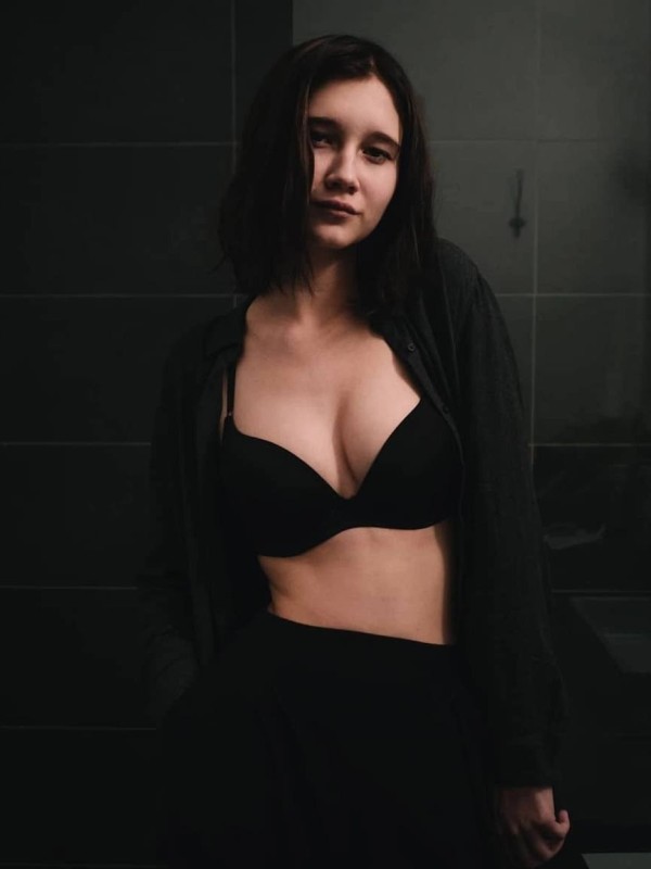 Галина привлекательная девушка из Бердска цена от 3000 руб